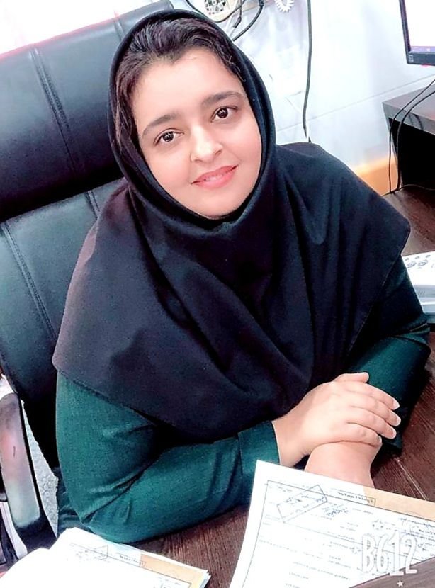 دکتر مهناز ضیافت