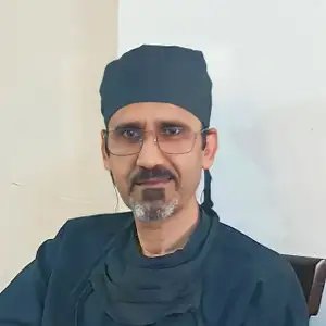 دکتر بهنام حنایی